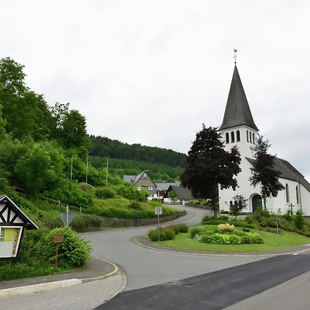 Grosszuegige In Olsberg-elpe *