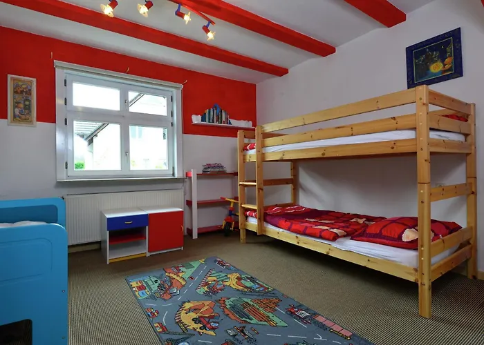 度假居 Grosszuegige In Olsberg-elpe *